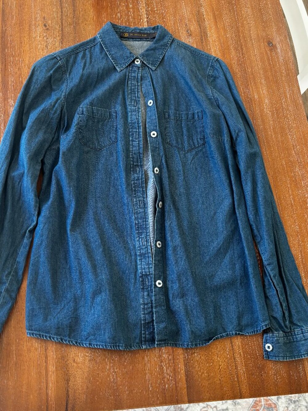 Outback Red Denim Button Down Shirt Medium Wash Cotton (Size XS)